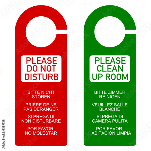 do not disturb / clean up room