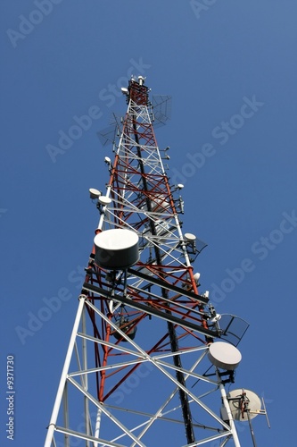 Telecommunications relay tower