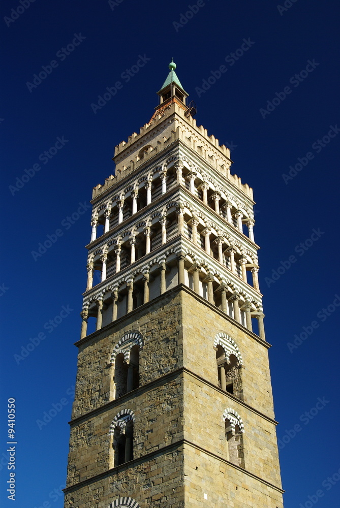 Pistoia: Cattedrale di S. Zeno, il Campanile 3