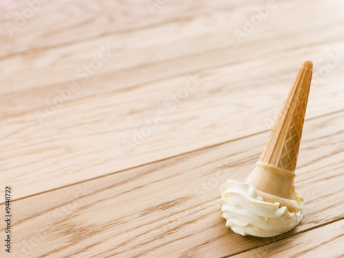 фотографія Ice Cream Cone Dropped On The Floor