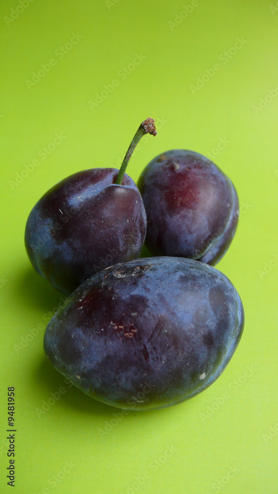 Fototapeta premium PRUNES -Fruits