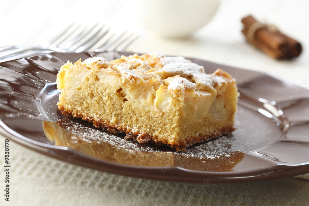 Apfelkuchen mit Puderzucker Apfelkuchen mit Puderzucker