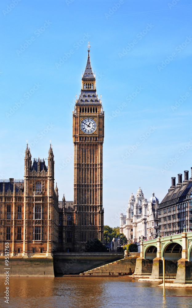 A photography of the attraction Big Ben