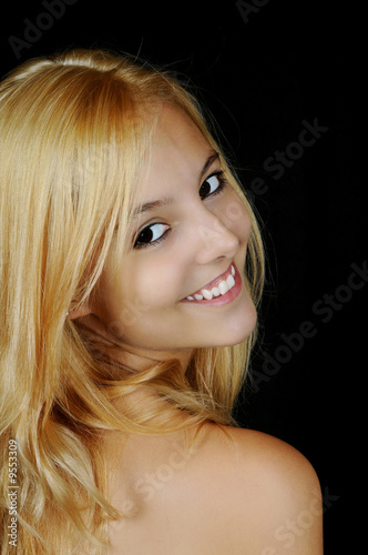 Mädchen Blond Haare lächeln freundlich Schulter