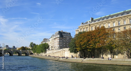 flanerie sur l'ile de la cité