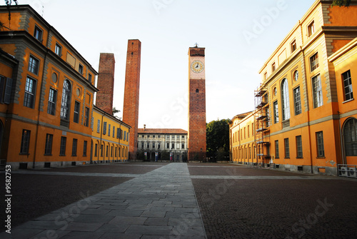 Torri Medievali in Piazza Leonardo Da Vinci Pavia Lombardia photo