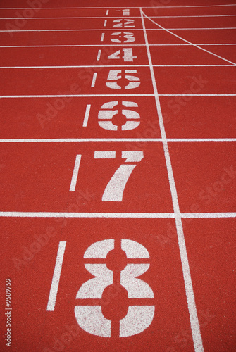 finish line of running tracks © Jimmy Lu