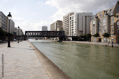 Canal de l Ourcq Paris photo