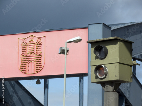 Geschwindigkeitskontrolle - speed camera
