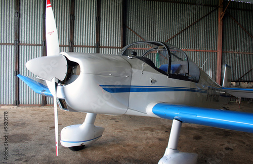 Un petit avion