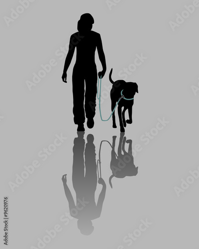 Spaziergang mit Hund, mit Schatten