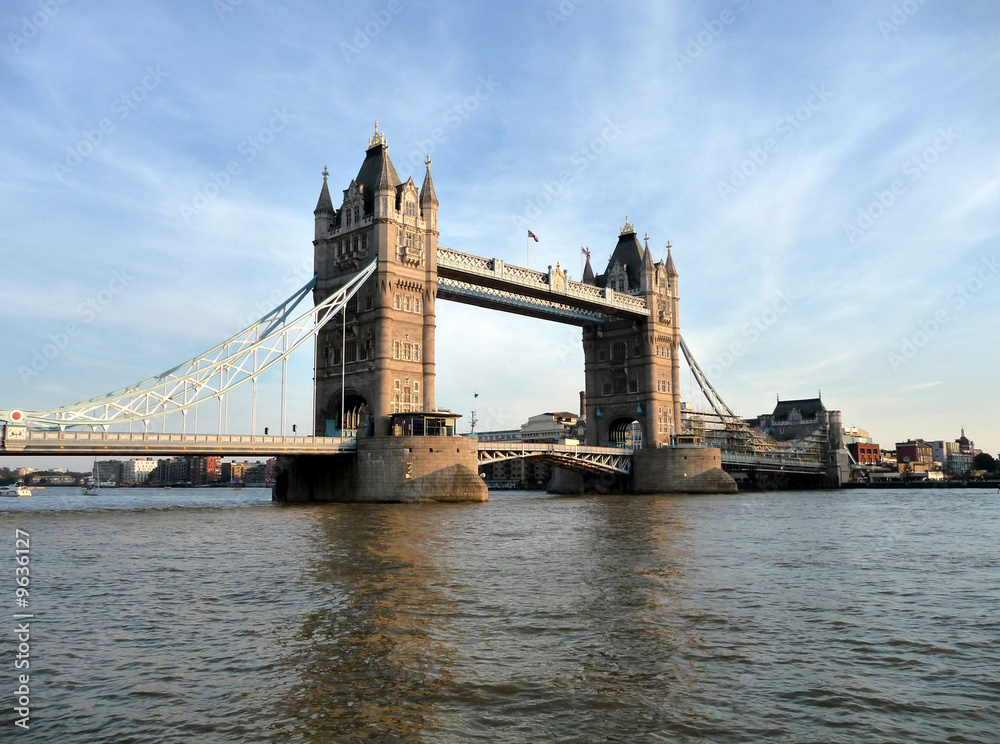 Tower Bridge Scene 17