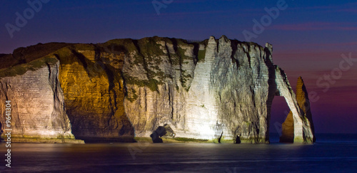 Nuit à Etretat