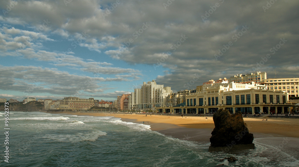 Obraz premium Biarritz at sunset