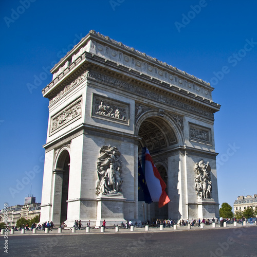 Arc de Triomphe - Paris photo