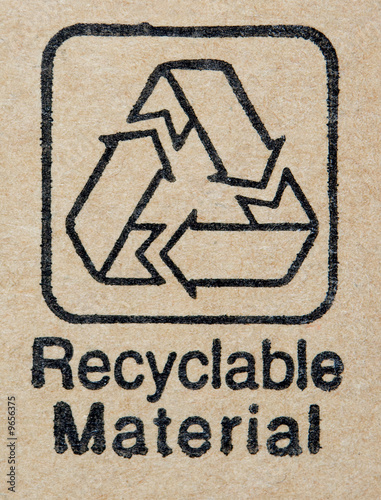 Recyclable materials label