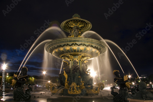 Fontaine place de la Concorde - Paris © ParisPhoto