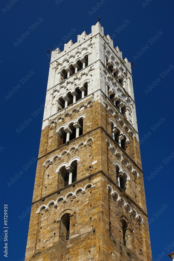 Lucca, Cattedrale di S. Martino: il Campanile 1