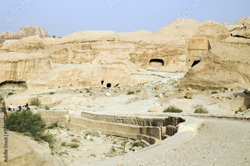Obraz na plátně Tourist vacation in nabatean town Petra, beduins experience