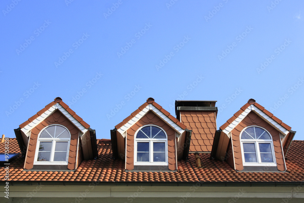 Drei Dachfenster