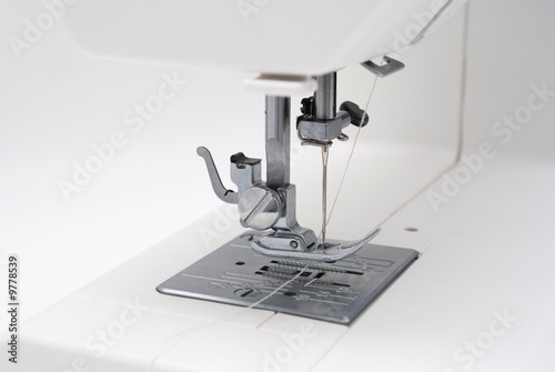 фотографія sewing machinery