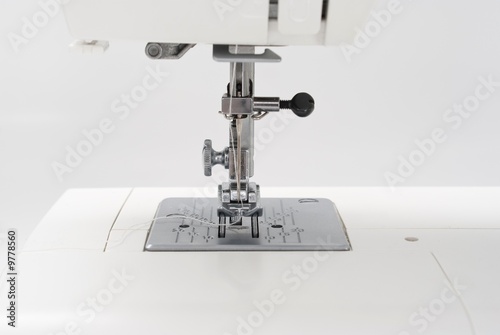 Bild auf Leinwand sewing machinery at front