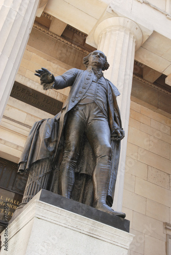 Statue de georges washington à New-York quartier de Wall Street