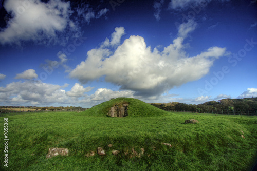 Bryn Celli Ddu Neolithic Burial Ground on the Isle of Anglesey © Gail Johnson