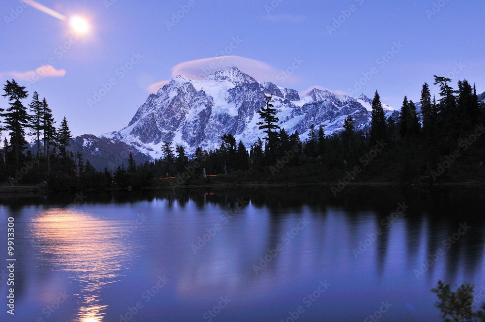 Reflection of Mt Shuksan on Picture Lake at Mount Baker..