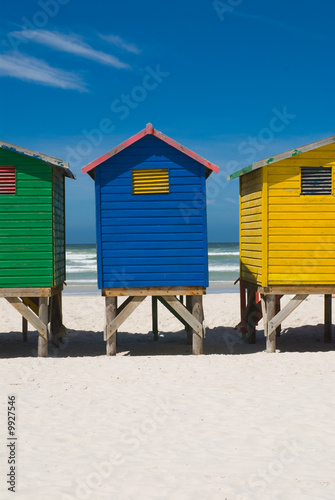 Tapety artystyczne Small colored beach huts