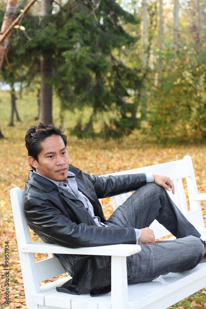 Fototapeta premium Man posing in the park