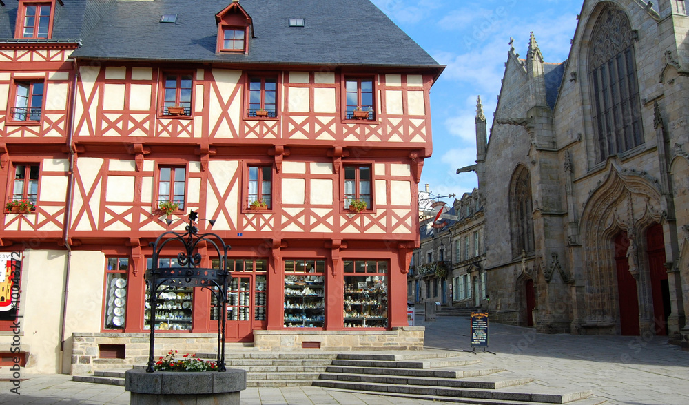 Fototapeta premium rue principale de josselin