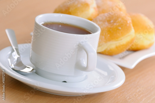 donuts with tea