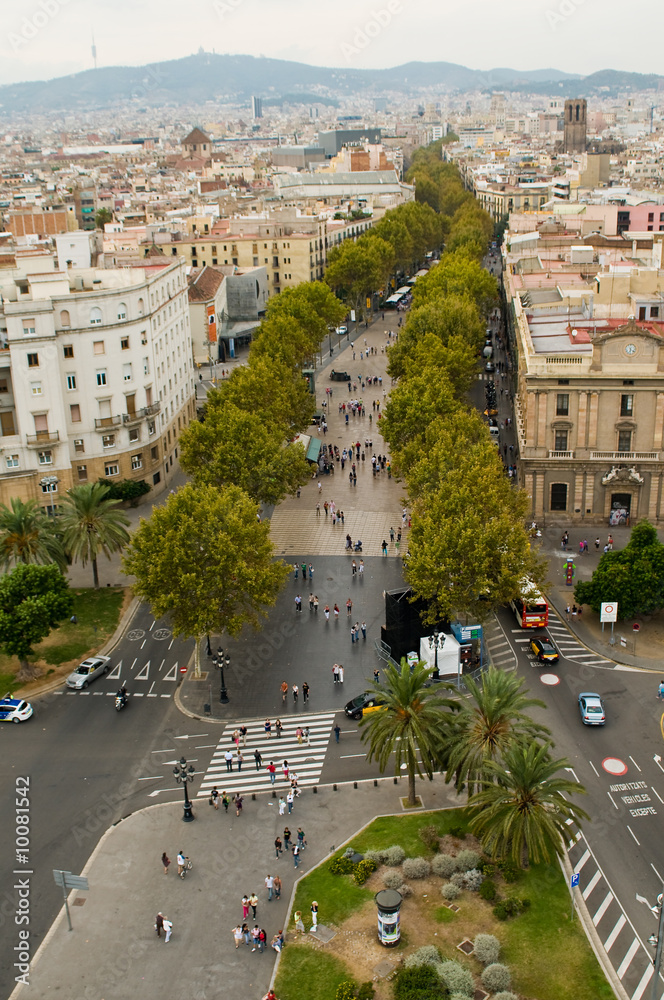 Obraz premium Widok ulicy Las Rambla, Barcelona, Hiszpania