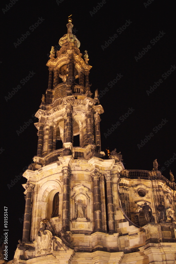 cathedral in Dresden in nightl