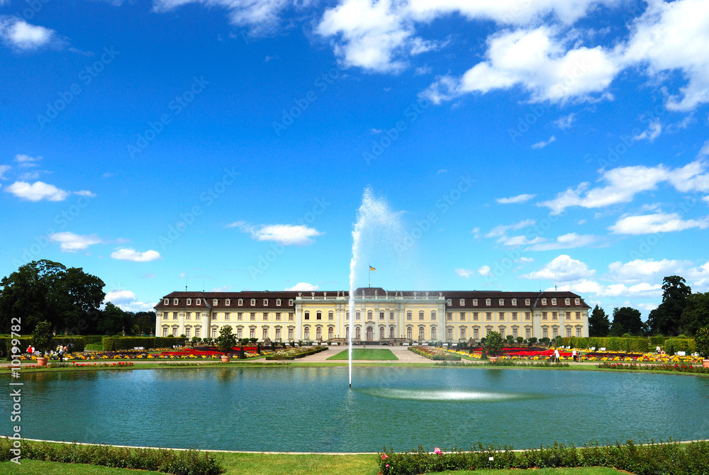Fountain and the pond in front of royal palace, Germany