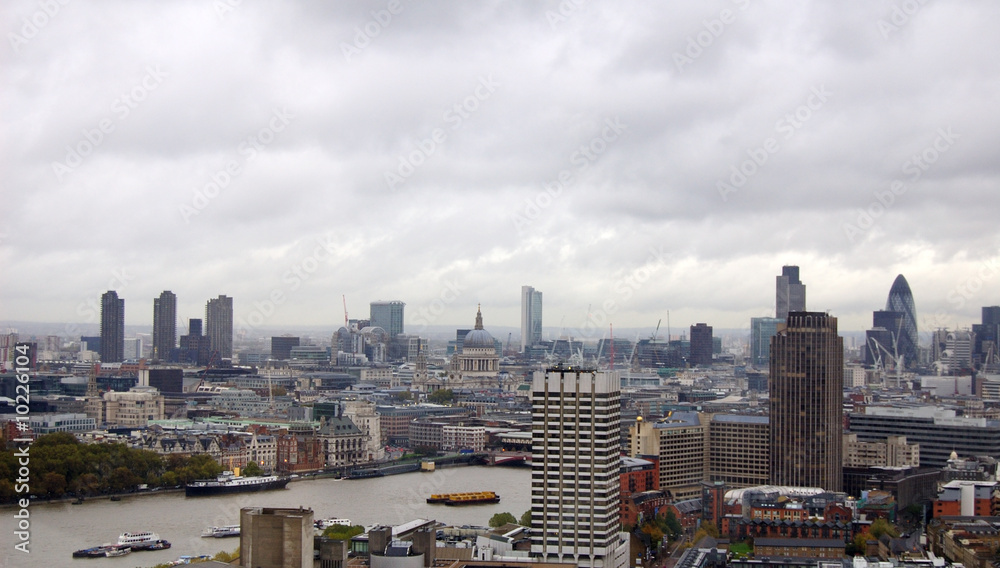 Fototapeta premium View of london skyline
