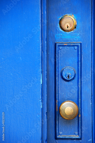 blue door photo