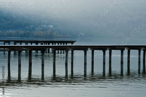 Pontile legno photo