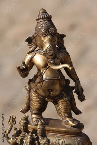 Bronze statue of Hindu God Ganesh