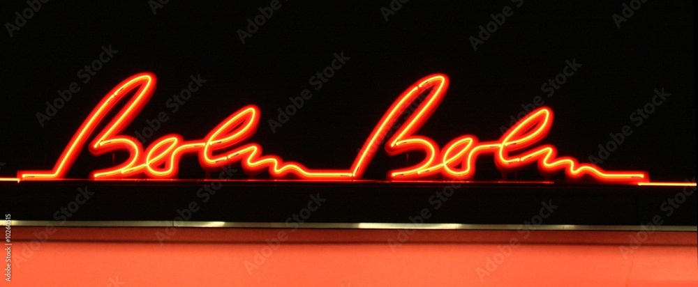 Fototapeta premium Berlin Berlin neon sign