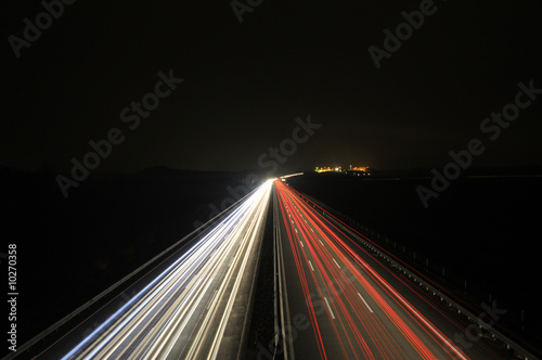 Autobahn Nachts Lichtstreifen