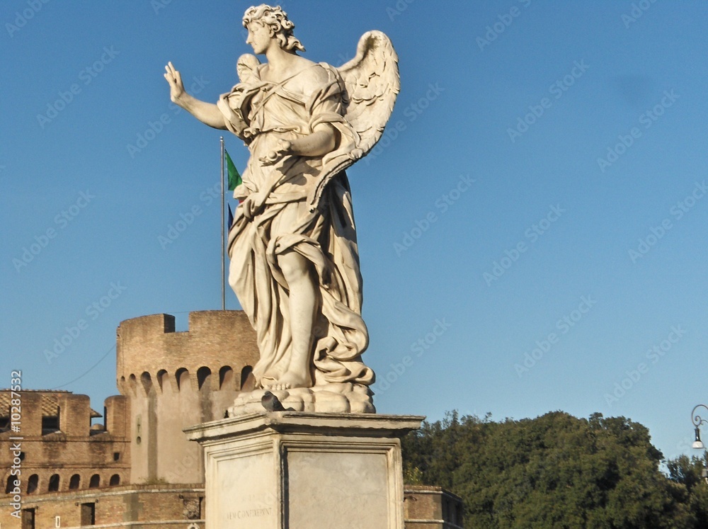 estatua en Ponte Sant'Angelo Roma