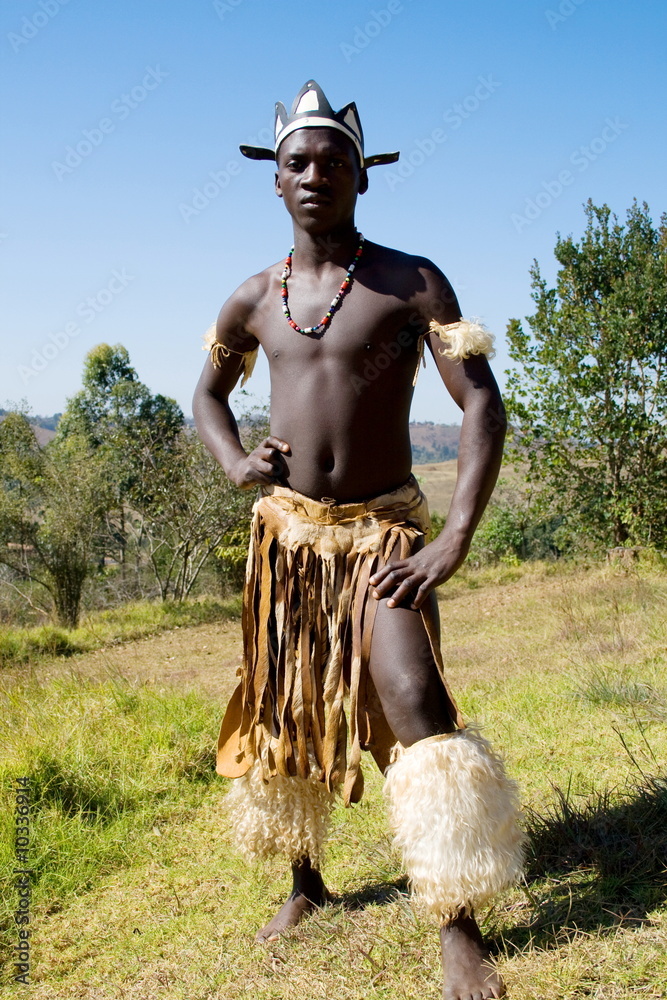 african zulu tribe man Stock-Foto | Adobe Stock
