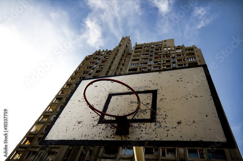 Street basketball table