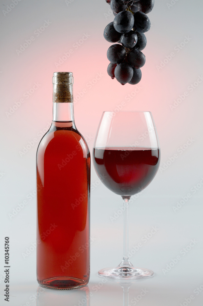 Fototapeta premium Vino y Botella 1