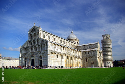 Tela Pisa. Campo dei Miracoli: il Duomo e la Torre Pendente 3