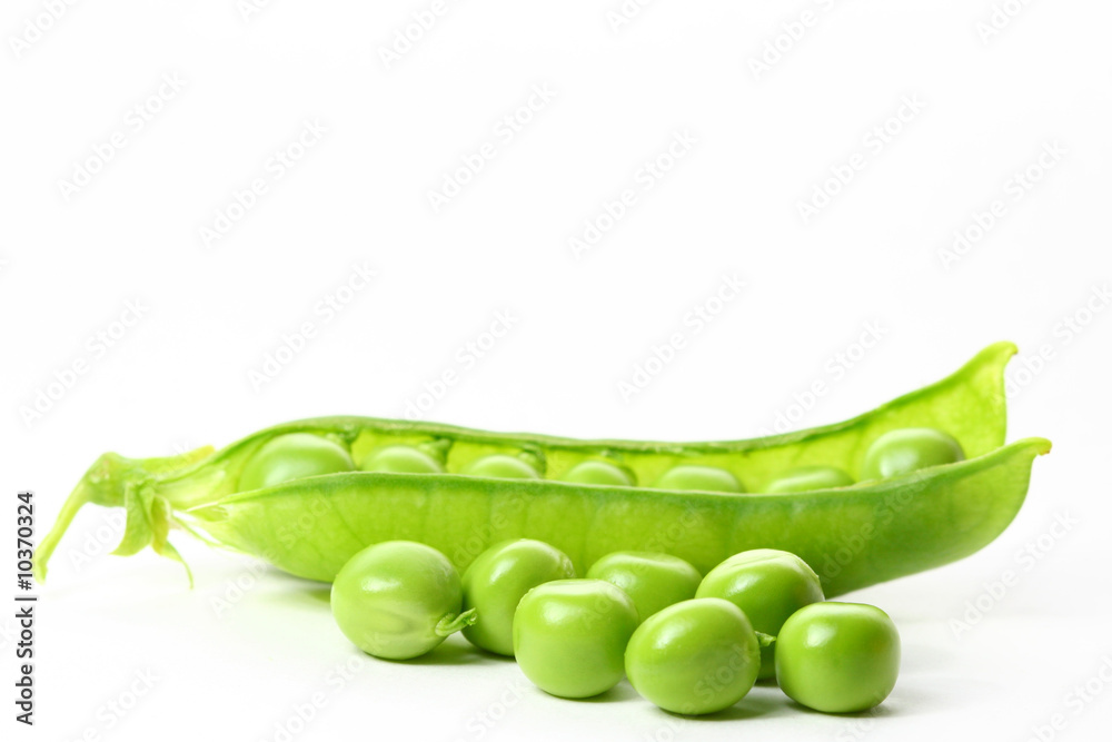 peas isolated on white background macro close up