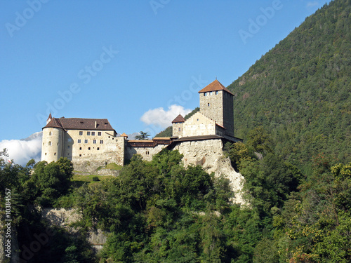 Castel Tirolo © xiaoma