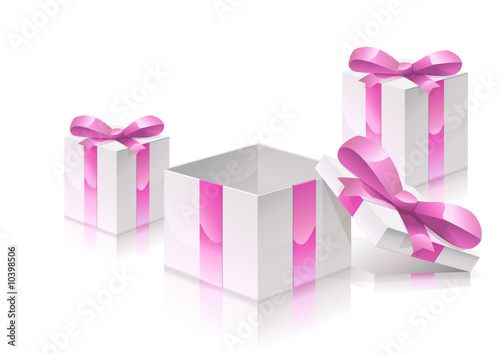 Cadeaux aux rubans rose ouvert (reflet)